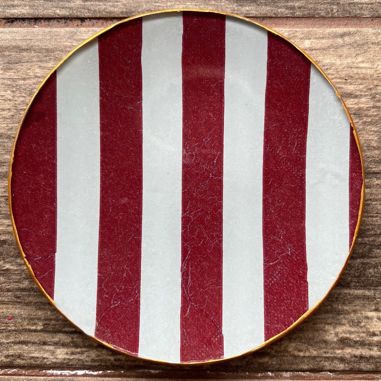 Plato Pequeño 15 cm - Rayas Burdeo y Blancas